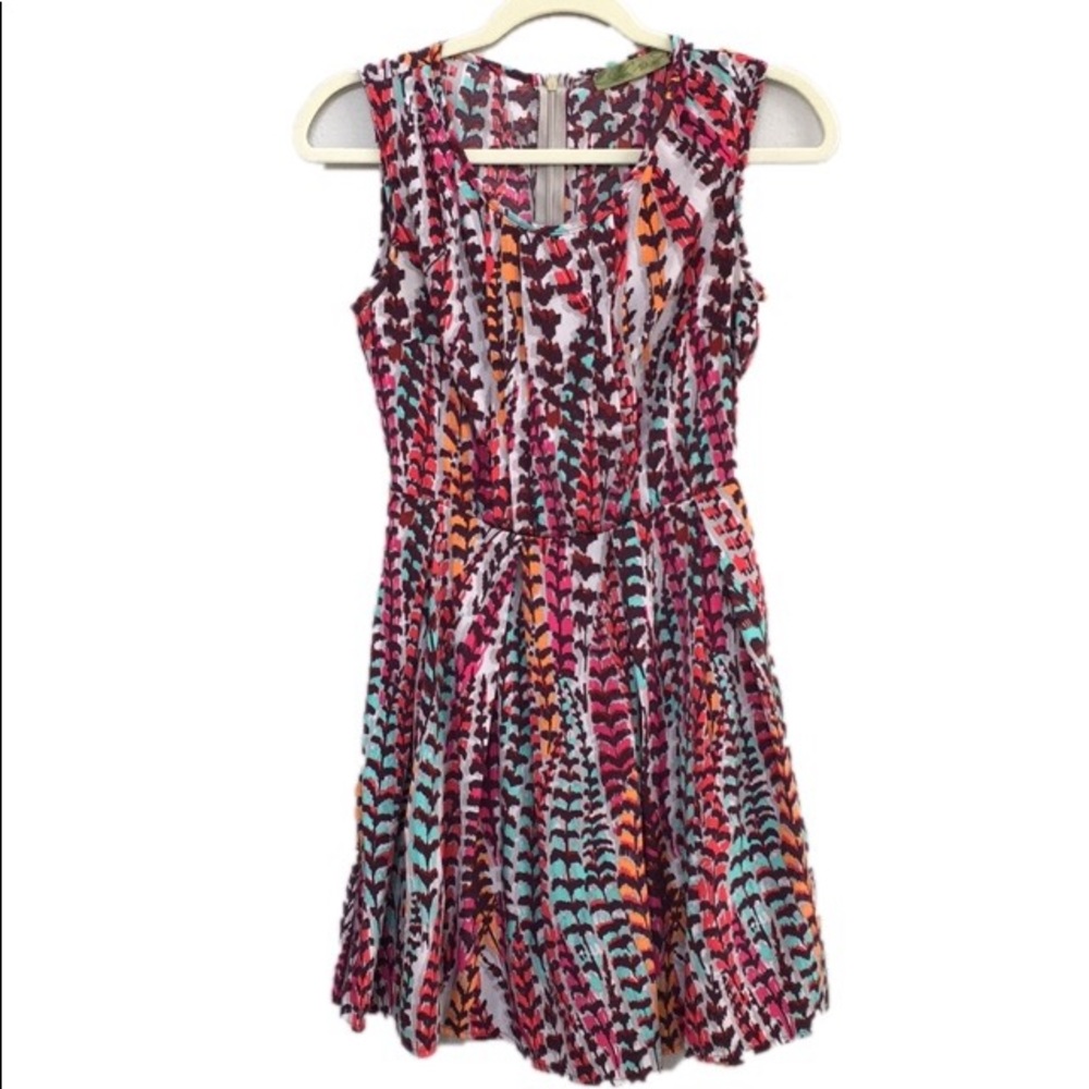 Francesca’s Whisper Sleeveless Multicolored Casual Dress